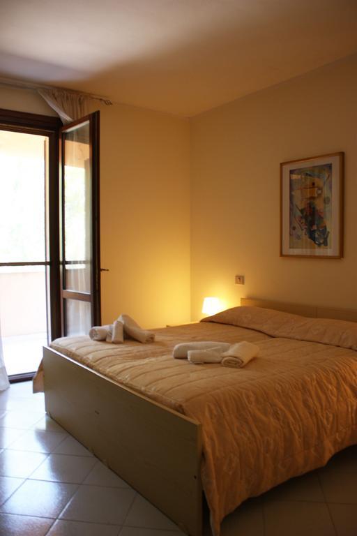 Hotel La Pineta 阿尔博里亚 客房 照片